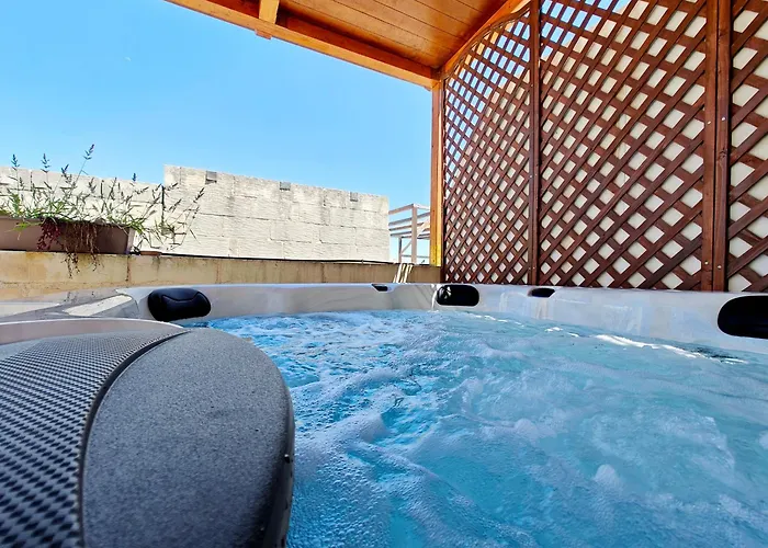 Zebbuga The Penthouse 7 3* Żebbuġ